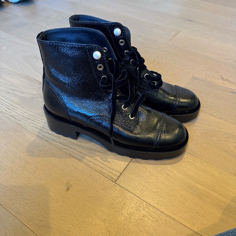 CHANEL - Like New Black Leather Boots - Picture 3 of 6